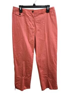 New with tags 10 J.H. Collectibles Capris